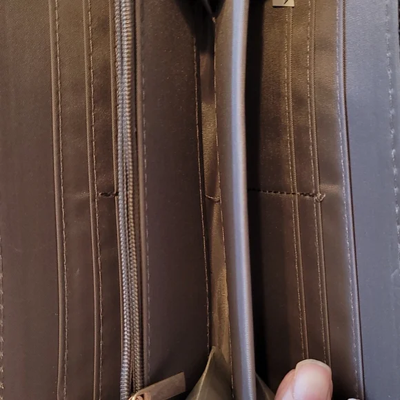 Wallet - Picture 5 of 7